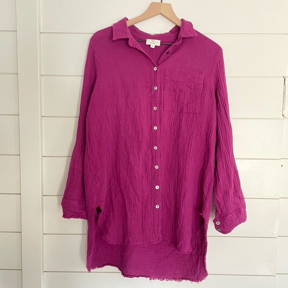 Cotton gauze button down